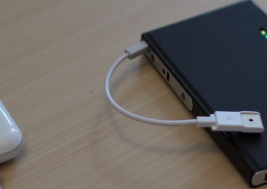 Le guide essentiel pour l'entretien saisonnier de vos batteries externes