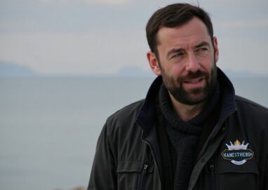 Timothée Lacroix : découvrez son parcours, sa carrière et les informations essentielles